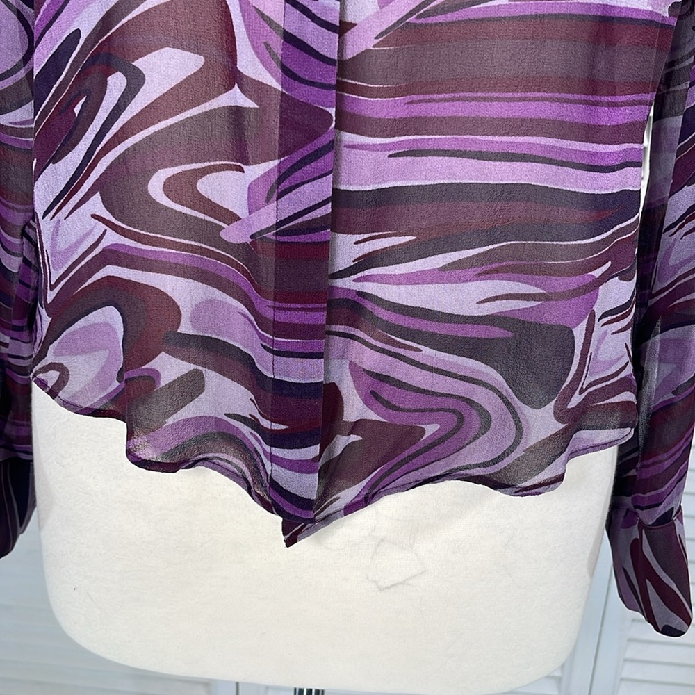 Y2K. Kenneth Cole New York,100%Silk. Women’s Buttons Down Blouse, size: 12. - Picture 5 of 12